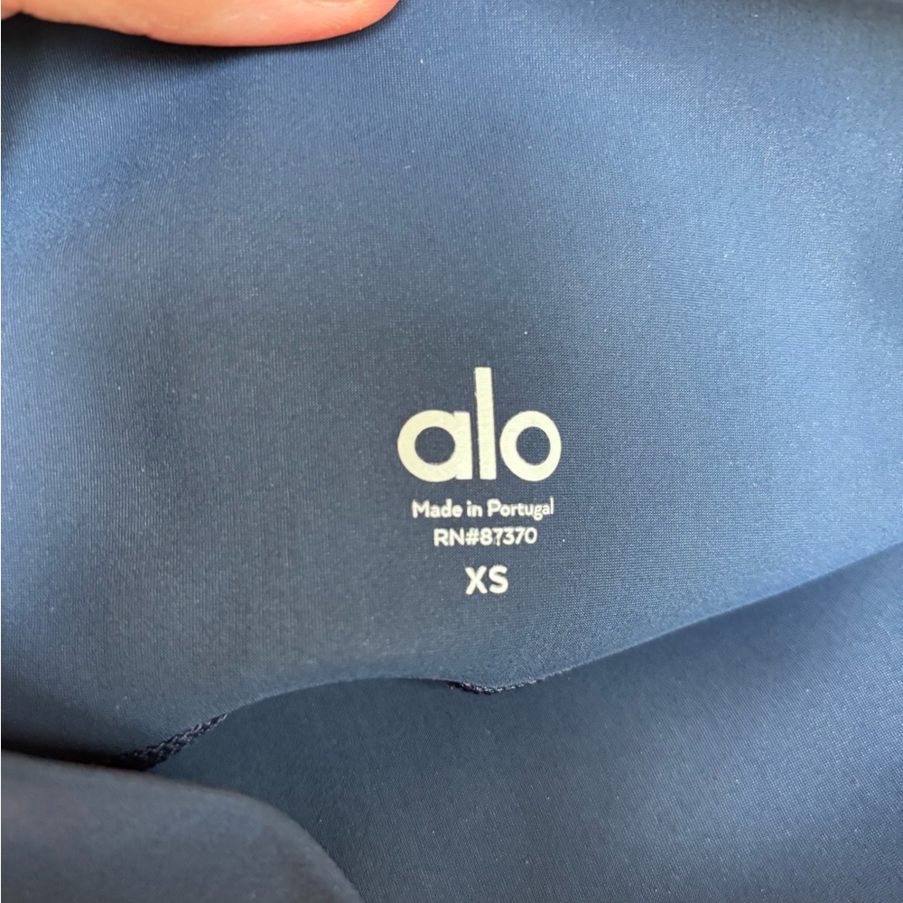 ALO Ripped Warrior Yoga Navy Blue High-Waist Leggings XS - Picture 4 of 7